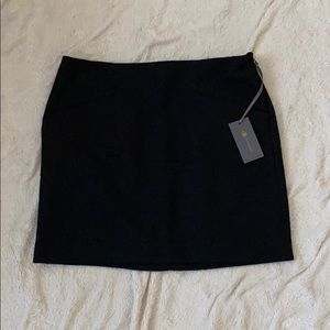 Black lined skirt